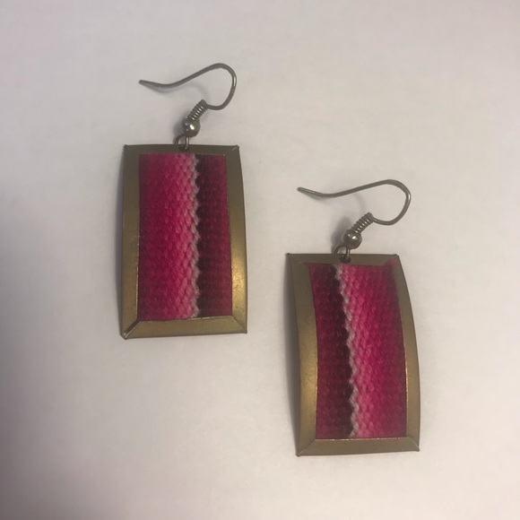 Vintage Earrings Pink Fabric Brass Square Mexican Hippie Boho Jewelry - Picture 6 of 6